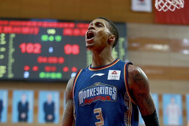 哈利27+13步行者大胜篮网 魔术送开拓者10连败