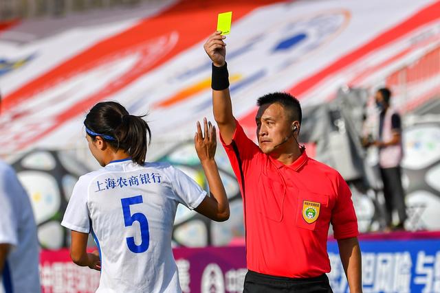 杜锋:球队大换血过程中 希望年轻队员承担更多